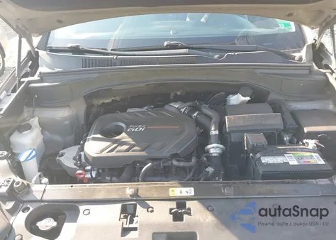 2018 Hyundai Santa Fe Sport from USA, damaged, VIN 5XYZWDLA8JG549507